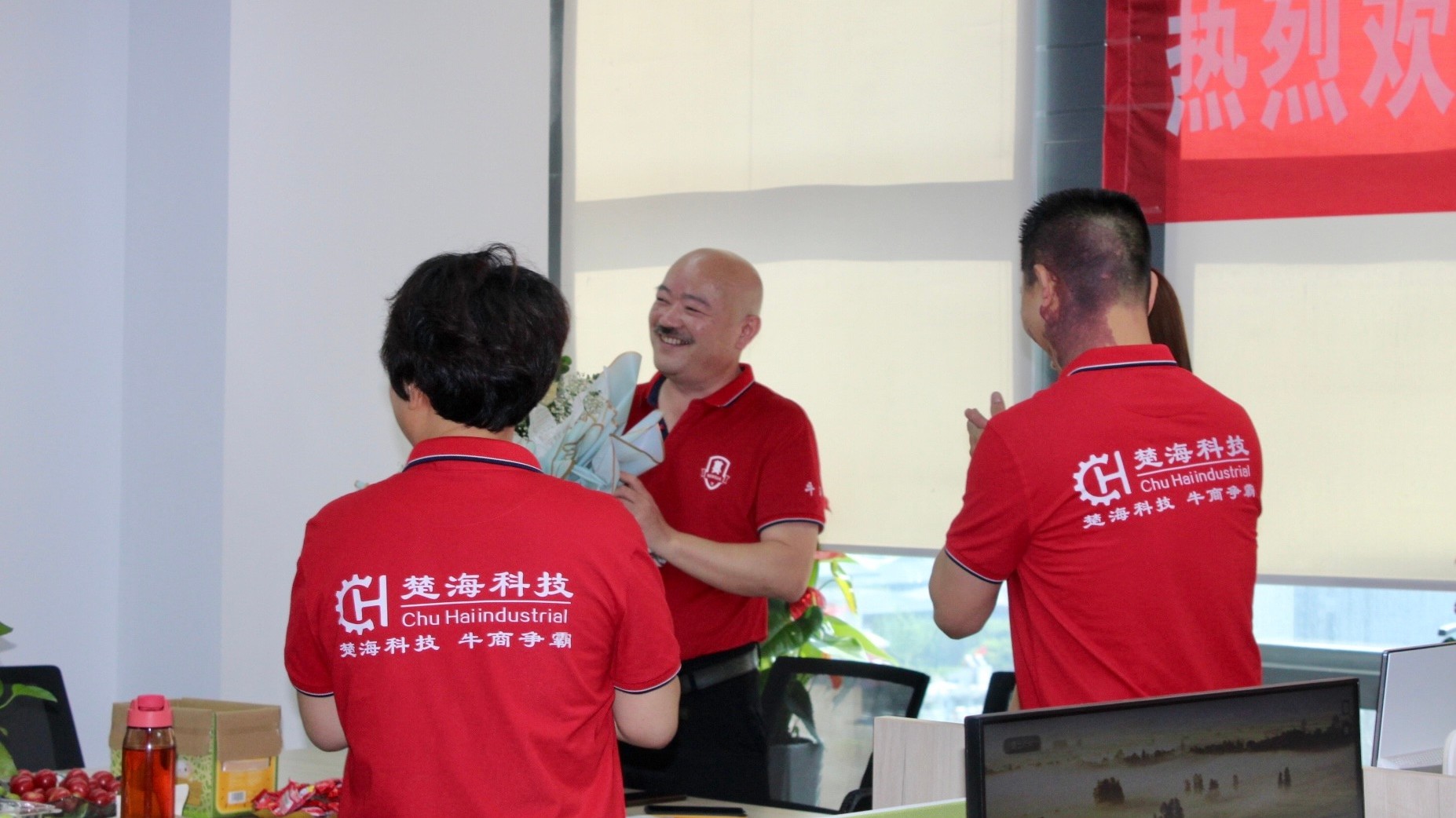 雪中送炭牛遇草，如虎添翼秦西盟！不銹鋼水管大勢所趨！