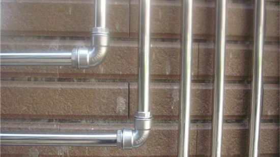 不銹鋼管接頭的獨(dú)特優(yōu)勢(shì)，讓你的管道更持久